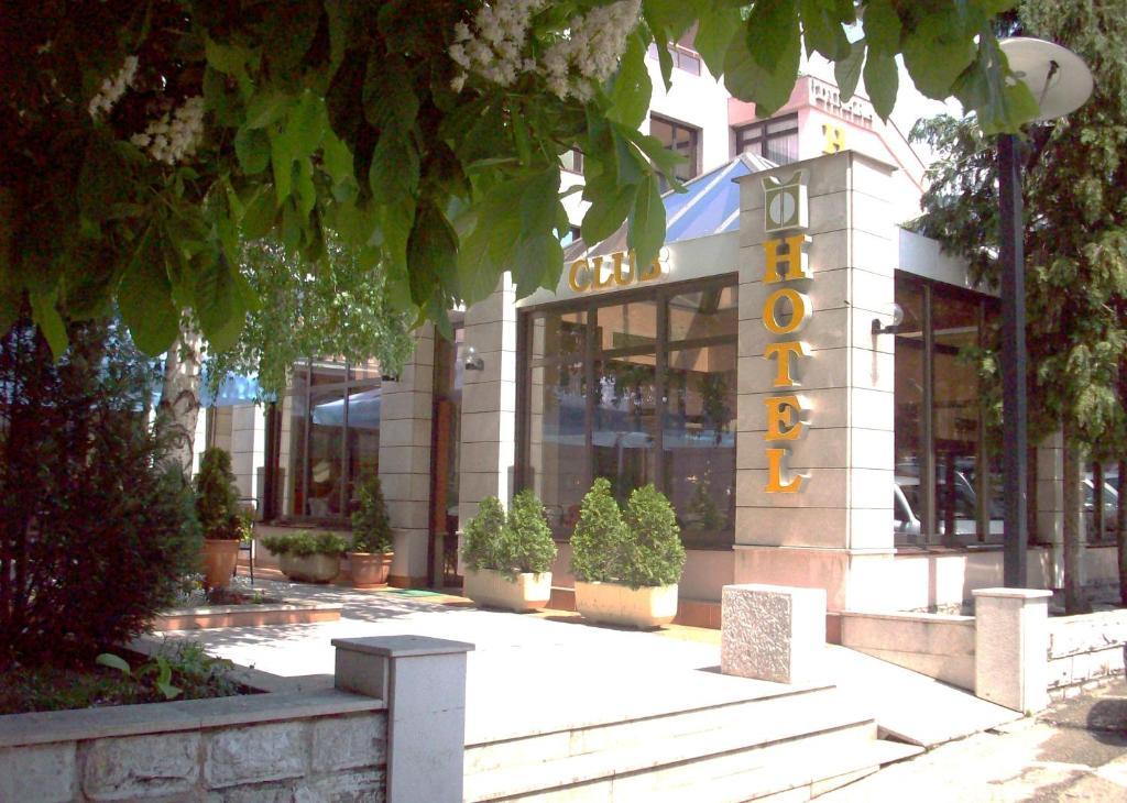 Hotel Dinara Livno Cameră foto